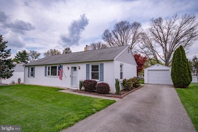 1807 Wayne Dr, Norristown, PA 19403 - photo 2