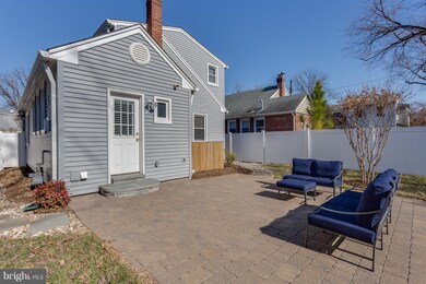 4602 Chestnut St, Bethesda, MD 20814 - photo 6