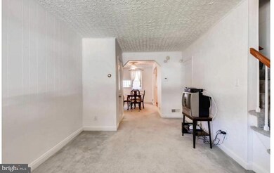 305 Allendale St, Baltimore, MD 21229 - photo 4