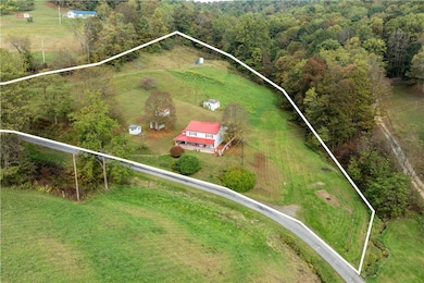 322 Wilson Rd, Mount Morris, PA 15349 - photo 6