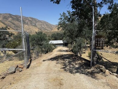 Drive through gate