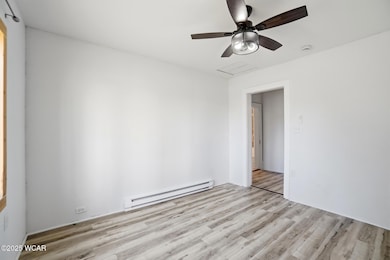 112 W Railroad St, Middle Point, OH 45863 - photo 6