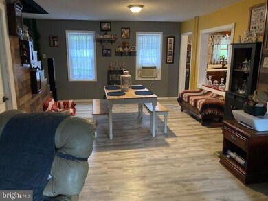 2146 Main St, Pottsville, PA 17901 - photo 5