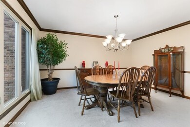 1017 Liberty Dr, Naperville, IL 60540 - photo 5