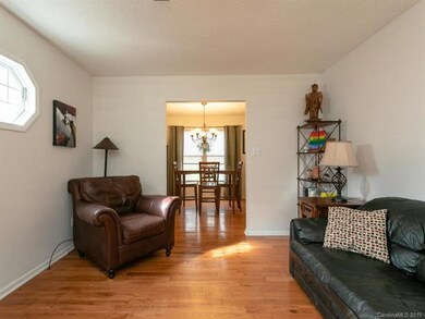 113 Forest Lake Dr, Asheville, NC 28803 - photo 5