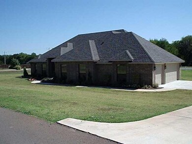 14727 Cottonwood Dr, Edmond, OK 73025 - photo 6