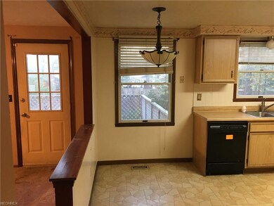 13931 Quail Oval, North Royalton, OH 44133 - photo 3