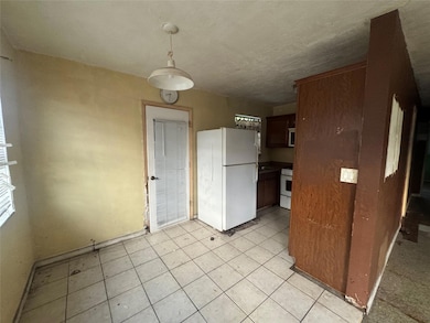 313 SW 15th Terrace, Delray Beach, FL 33444 - photo 4