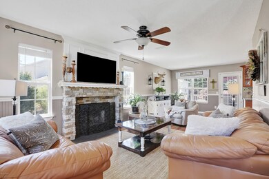 6606LipscombDrive-4