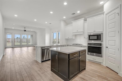 102 Marvins Bend, Georgetown, TX 78626 - photo 6