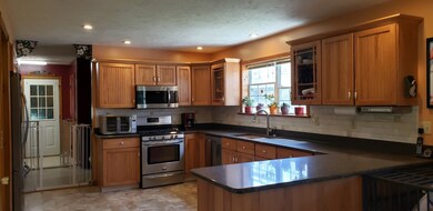 130 Meade Rd, Fairfax, VT 05454 - photo 6