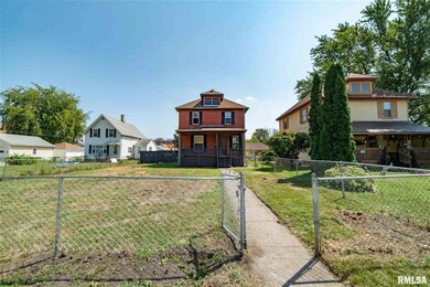 2127 Dixwell St, Davenport, IA 52802 - photo 2