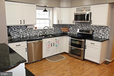 1450 Abbey Ln, Huntingtown, MD 20639 - photo 3