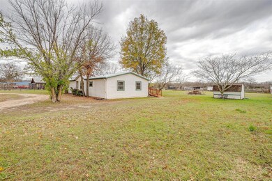 601 Gardega Rd, Cleburne, TX 76031 - photo 4