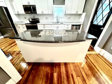 23 Oak St, Derry, NH 03038 - photo 6