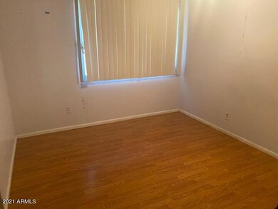 8140 W Amelia Ave, Phoenix, AZ 85033 - photo 5