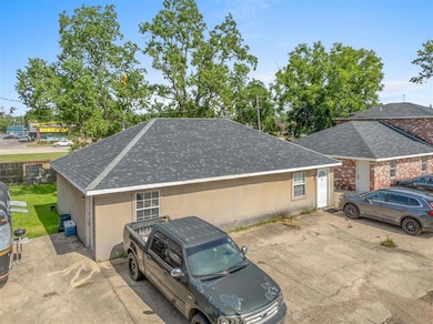 305 E Railroad St unit A/B, Kinder, LA 70648 - photo 3
