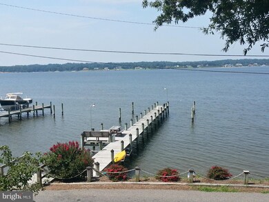 33 Charles St unit 2, Solomons, MD 20688 - photo 4