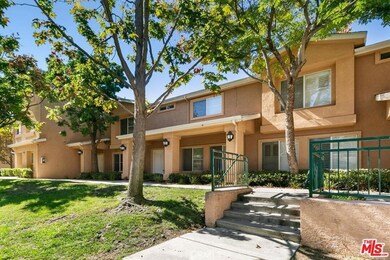 1050 Harbor Heights Dr unit I, Harbor City, CA 90710 - photo 4