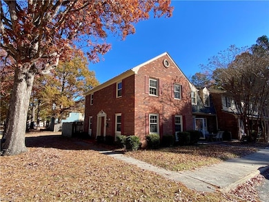 391 Deputy Ln unit A, Newport News, VA 23608 - photo 2