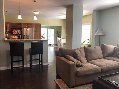 Optional configurations for this great room!