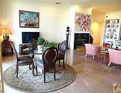 46640 Amir Dr, Palm Desert, CA 92260 - photo 4