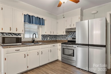 2311 Maplewood Dr, Gastonia, NC 28052 - photo 7