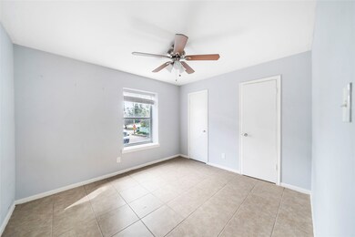 1710 Indiana St unit 3, Houston, TX 77006 - photo 7