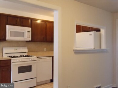 564 S 3rd St, Darby, PA 19023 - photo 6