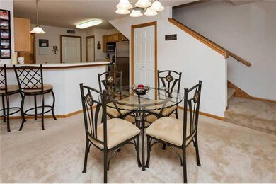 Dining Room. Optional dining area plus snack bar!
