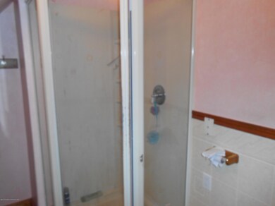 325 12th Ave, Scranton, PA 18504 - photo 5