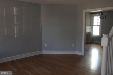 213 S 11th St, Quakertown, PA 18951 - photo 2