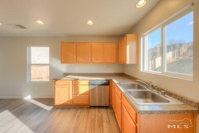 7450 Red Baron Ct, Reno, NV 89506 - photo 4