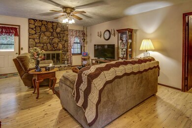 3808 Rosemary Ln SE, Conyers, GA 30013 - photo 3