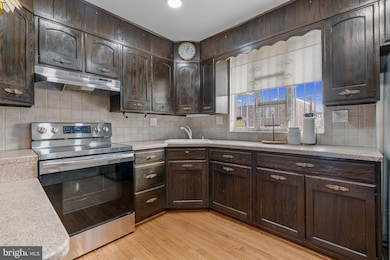 7517-23 Loretto Ave, Philadelphia, PA 19111 - photo 5