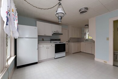 66 Union St, Milford, NH 03055 - photo 3