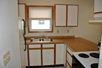 47 E 4th St, Superior, WI 54880 - photo 5