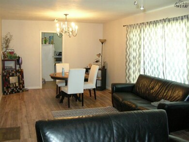 1537 Cynthia Ln, Wichita Falls, TX 76302 - photo 6