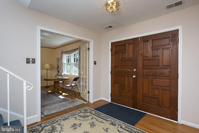 11406 Old Prospect Hill Rd, Glenn Dale, MD 20769 - photo 6