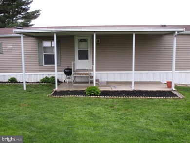 224 Butter Rd, Leacock-Leola-bareville, PA 17540 - photo 2