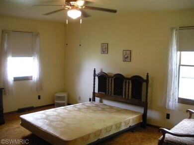 4025 14th St, Wayland, MI 49348 - photo 4