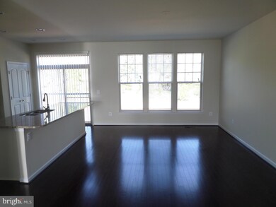 25280 Arrowroot Terrace, Chantilly, VA 20152 - photo 7