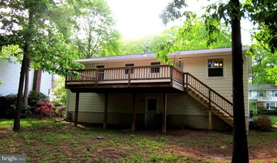 12007 Green Ct, Glenn Dale, MD 20769 - photo 5