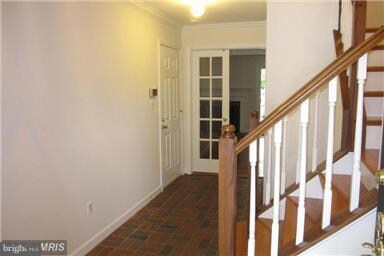 6850 Mclean Province Cir, Falls Church, VA 22043 - photo 2