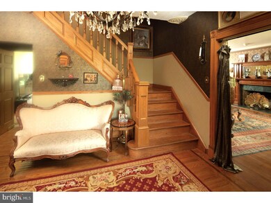 309 E Dark Hollow Rd, Pipersville, PA 18947 - photo 3