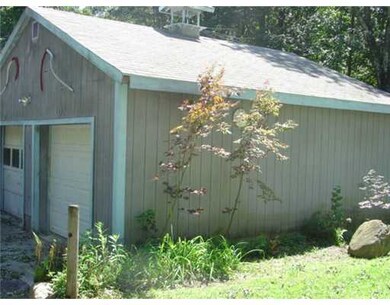 39 Colwell Rd, Greenville, RI 02828 - photo 6