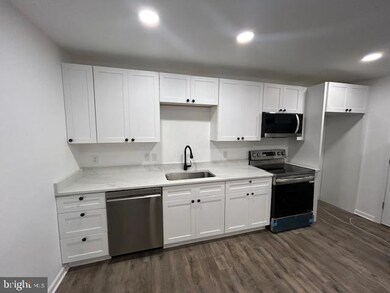 22 Keith St, Newark, DE 19713 - photo 4