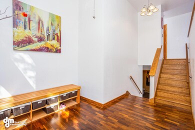 Entryway 3719-FULL