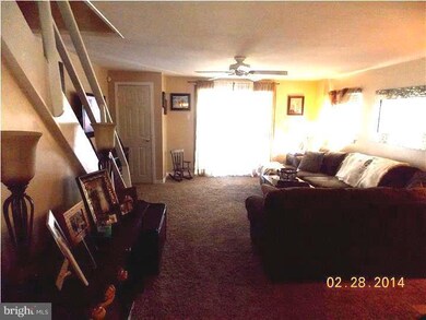 2735 Maxwell St, Philadelphia, PA 19136 - photo 5