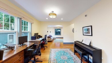 32 Eastburn St unit 1, Brighton, MA 02135 - photo 4